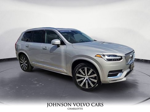 Certified 2025 Volvo XC90 B5 Core image 8