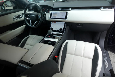 Used 2021 Land Rover Range Rover Velar R-Dynamic S image 7