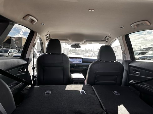 New 2025 Nissan Murano SV image 8