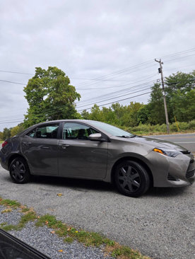 Used 2017 Toyota Corolla LE image 6