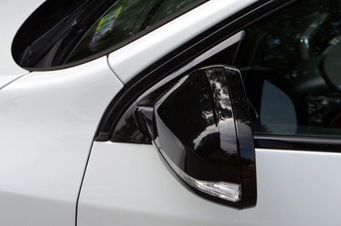 Used 2018 Volvo V60 T5 Cross Country w/ Convenience Package image 7