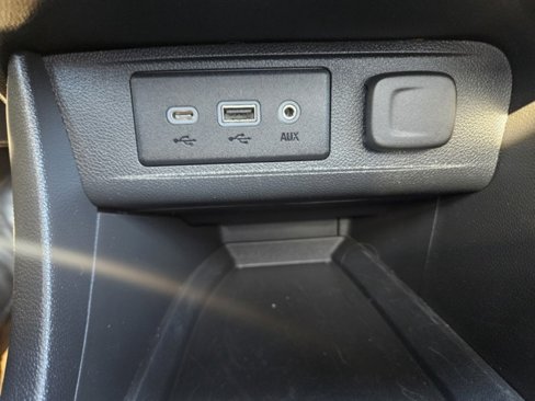 Certified 2023 Buick Encore GX Essence w/ Experience Buick Package image 35