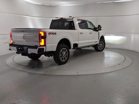 New 2026 Ford F250 Platinum w/ Platinum Plus Package image 3