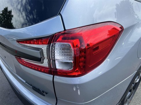 Used 2025 Subaru Ascent Bronze Edition image 10