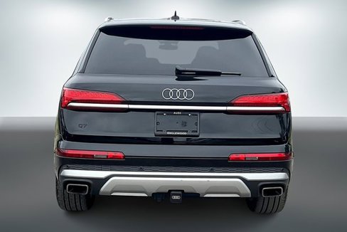 Certified 2025 Audi Q7 3.0T Premium image 4