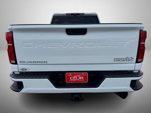 Used 2024 Chevrolet Silverado 2500 High Country w/ High Country Premium Package image 7