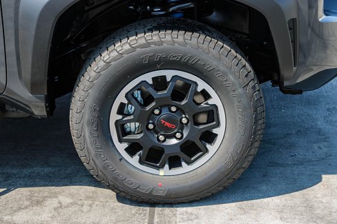 New 2025 Toyota Tacoma TRD Off-Road image 11