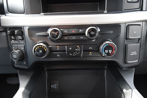 New 2025 Ford F250 XLT w/ 360-Degree Camera Package image 14