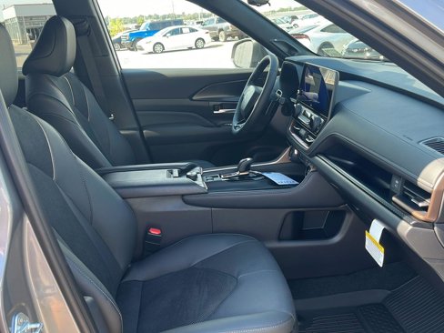 New 2026 Toyota Grand Highlander AWD Hybrid image 14
