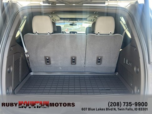Used 2022 GMC Yukon SLT w/ SLT Premium Package image 28
