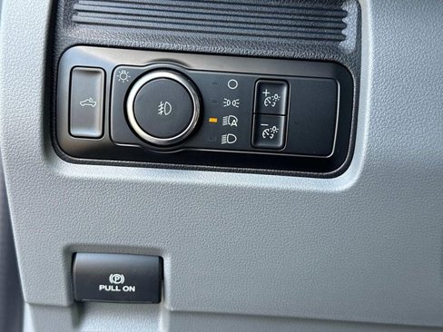 New 2025 Ford F250 XL w/ 360-Degree Camera Package image 18