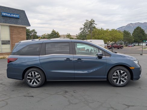 New 2026 Honda Odyssey EX-L image 2