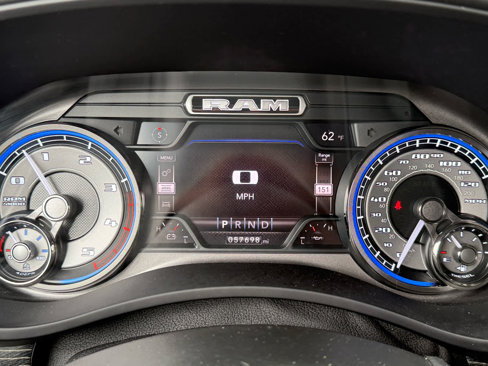 Used 2021 RAM 2500 Limited w/ Towing Technology Group image 16