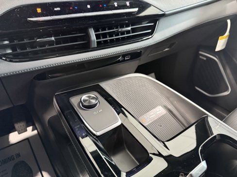 New 2026 Buick Enclave Sport Touring w/ Power Package image 28