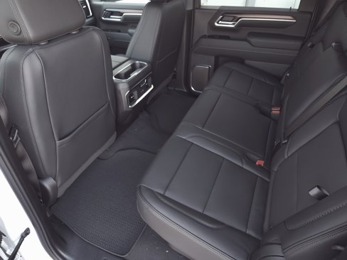 New 2025 GMC Sierra 3500 Denali w/ Denali Reserve Package image 29