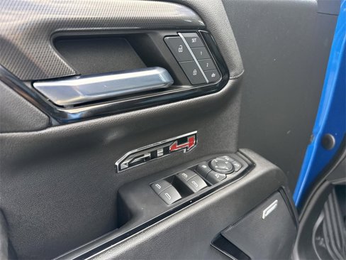 Used 2023 GMC Sierra 1500 AT4 w/ Technology Package image 23