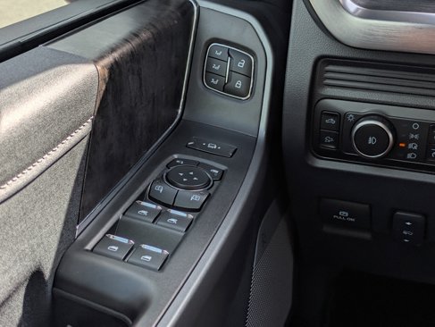 New 2026 Ford F250 Lariat image 25