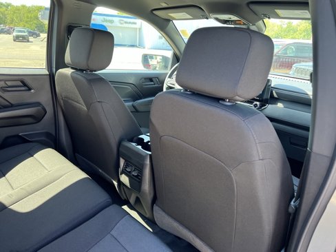 New 2026 Chevrolet Colorado W/T w/ WT Convenience Package II image 12