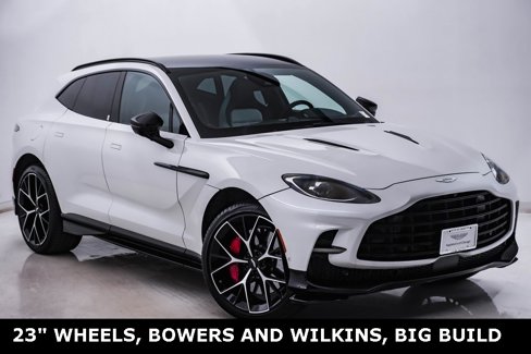 Used 2025 Aston Martin DBX 707 image 3