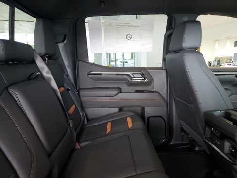 New 2026 GMC Sierra 1500 AT4 w/ AT4 Premium Package image 12