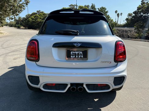 Used 2019 MINI Cooper S w/ Premium Package image 6