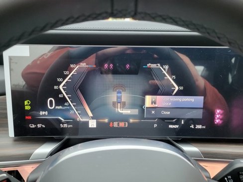 New 2025 BMW i7 xDrive60 image 29