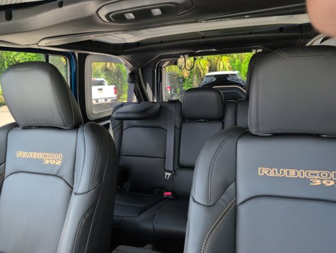 New 2025 Jeep Wrangler Unlimited Rubicon 392 image 23