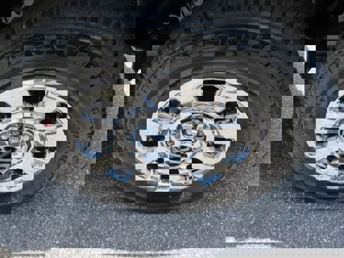 New 2025 Ford F250 Lariat image 14
