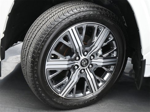 Used 2024 Toyota Sequoia Capstone image 26