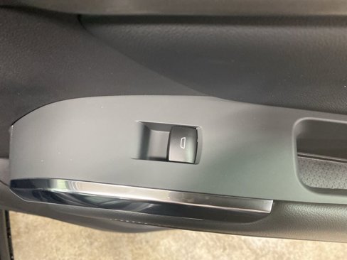New 2026 Chevrolet Traverse LT w/ LPO, Floor Liner Package image 27