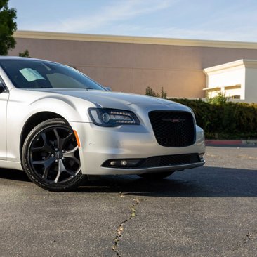 Used 2021 Chrysler 300 S image 9