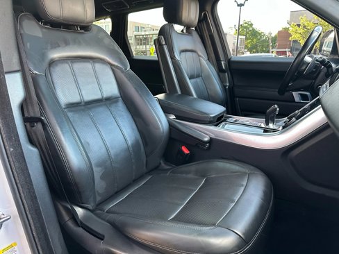 Used 2022 Land Rover Range Rover Sport HSE Silver Edition image 16