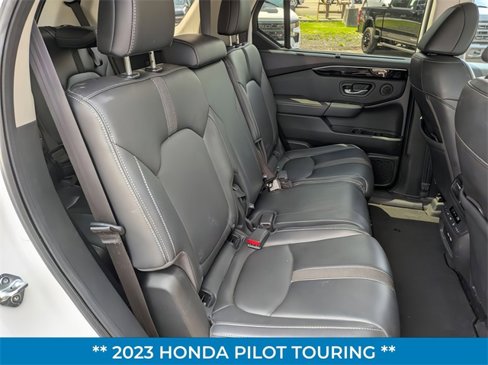Used 2023 Honda Pilot Touring image 34