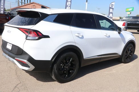 Used 2023 Kia Sportage EX image 7