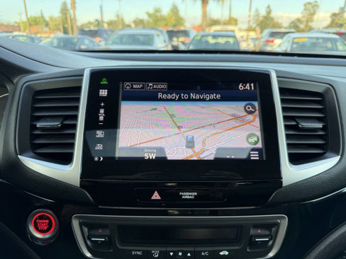 Used 2016 Honda Pilot Elite image 18