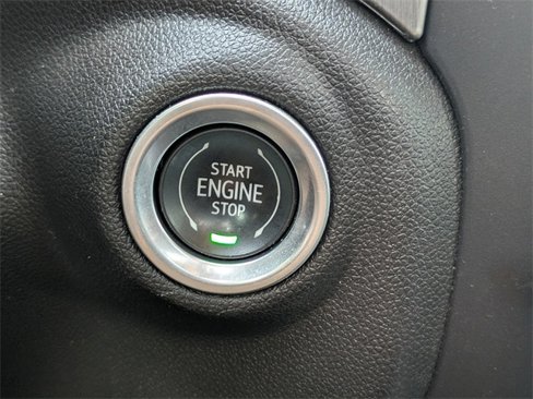Used 2023 GMC Sierra 2500 Denali w/ Denali Black Diamond Edition image 35