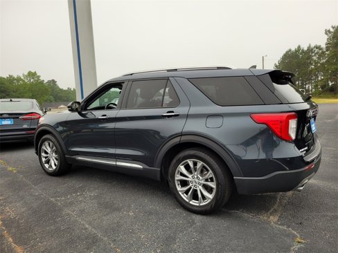 Used 2023 Ford Explorer Limited w/ Equipment Group 301A image 9