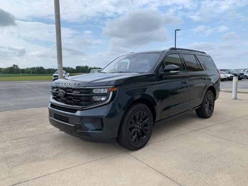 New 2025 Ford Expedition Platinum w/ Stealth Appearance Package image 7