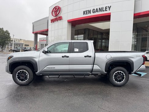New 2025 Toyota Tacoma TRD Off-Road image 2
