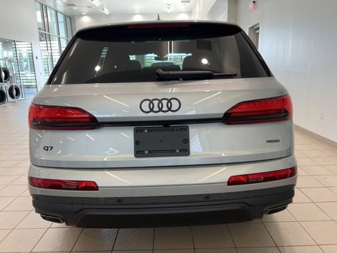 New 2025 Audi Q7 3.0T Premium Plus image 6