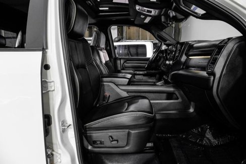 Used 2022 RAM 2500 Limited image 40