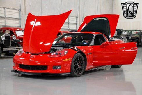 Used 2013 Chevrolet Corvette Grand Sport w/ 3LT Preferred Equipment Group image 10