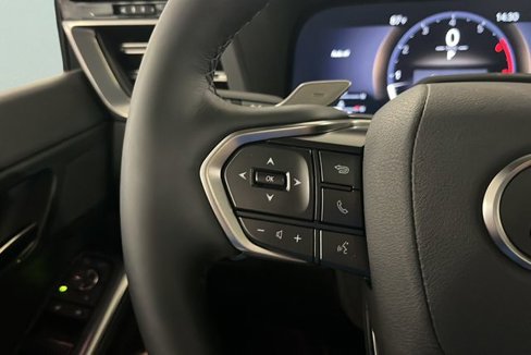 Used 2025 Lexus GX 550 image 21