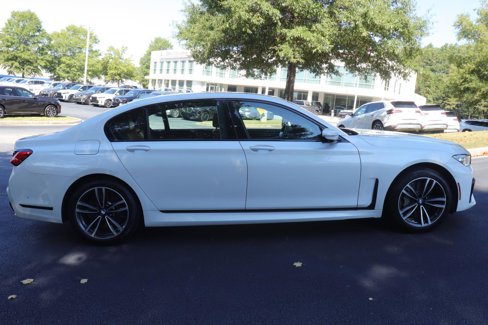 Used 2020 BMW 750i xDrive image 9