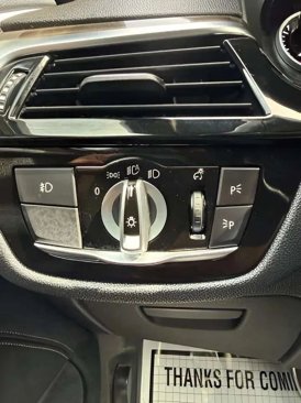 Used 2019 BMW 540i xDrive w/ M Sport Package image 13