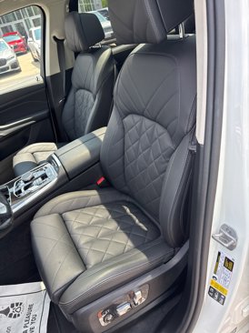Used 2024 BMW X7 xDrive40i image 49