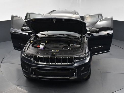 New 2024 Jeep Grand Cherokee L Overland w/ Trailer Tow Package image 64