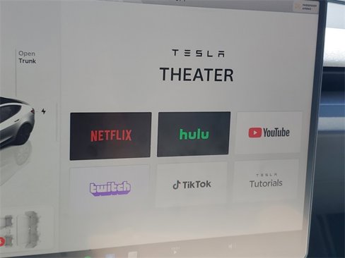 Used 2024 Tesla Model 3 Standard Range image 22