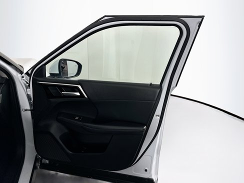 Used 2024 Mitsubishi Outlander SE image 32