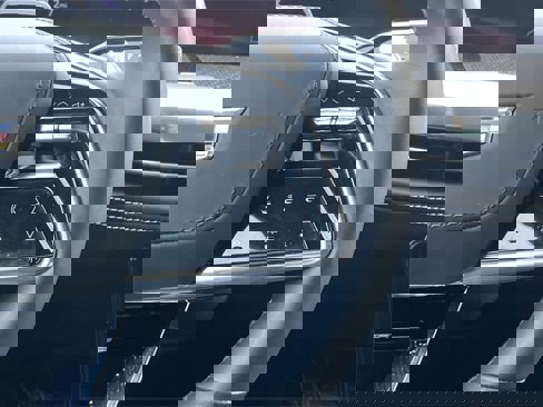 Certified 2025 Cadillac Escalade ESV V image 13